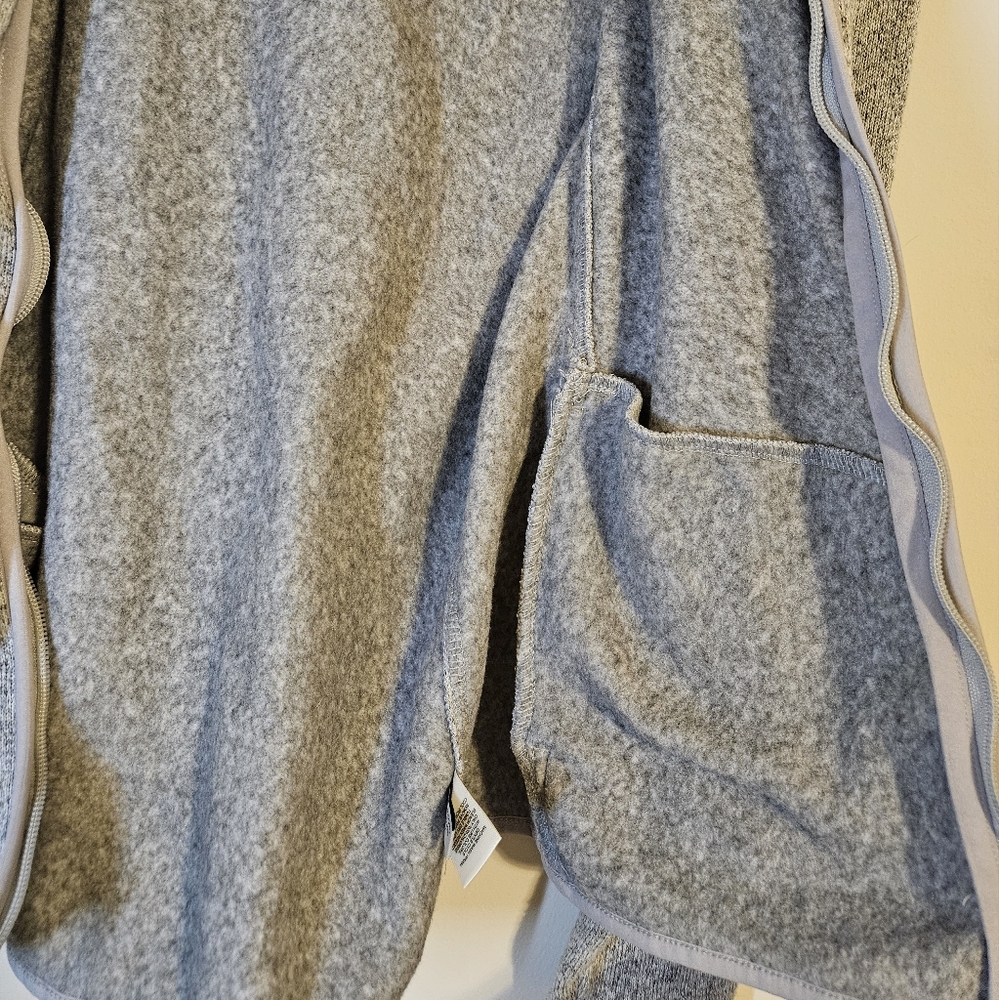 Monogrammed jacket - Picture 5 of 6